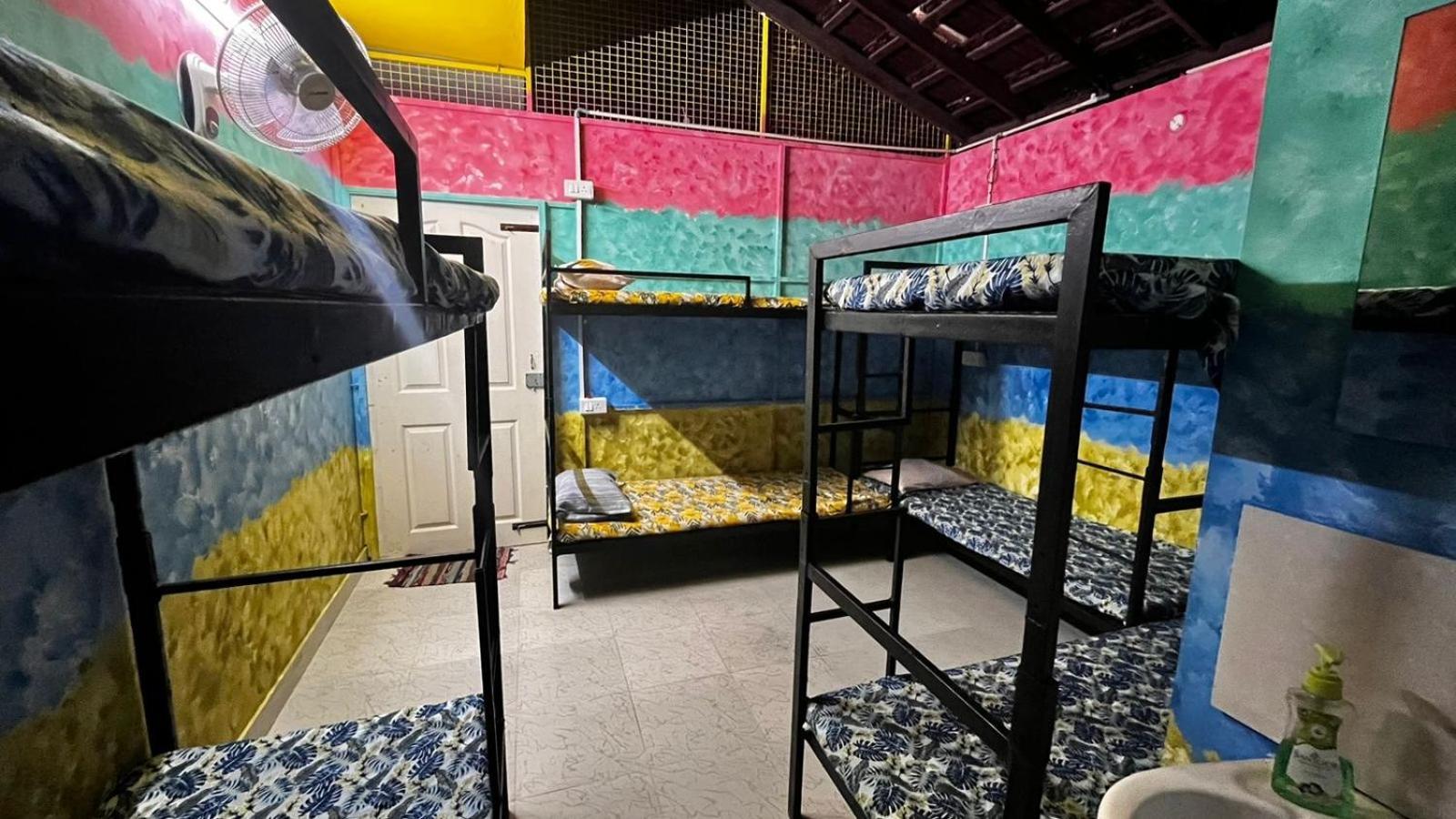 Santa Maria Hostel Munroe Island Mundrothuruth Zewnętrze zdjęcie
